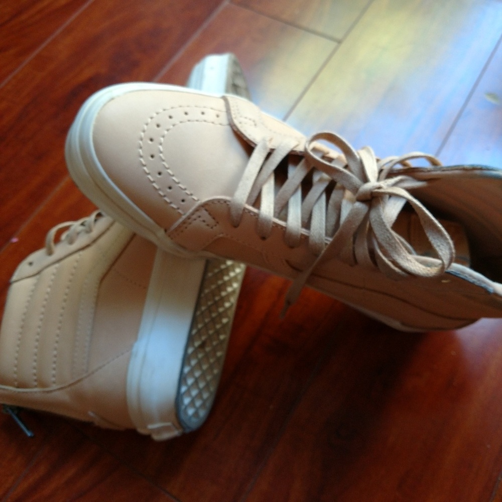 Vans blush hi tops w/ zipper